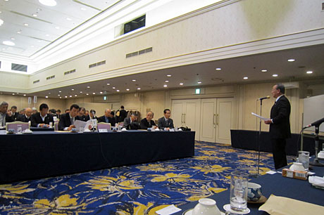 鈴木会長あいさつ