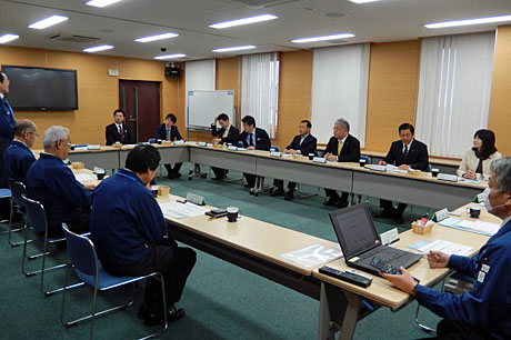 2013_12_17_会議のよう様子