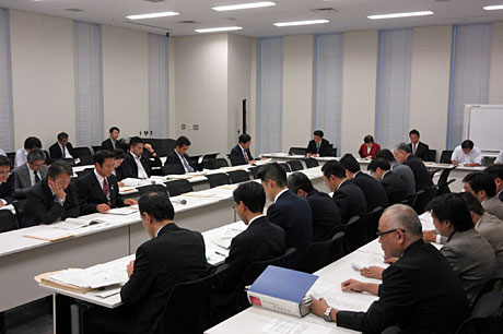 2016_10_05_%e5%86%85%e9%96%a3%e5%90%88%e5%90%8c%e9%83%a8%e9%96%80%e4%bc%9a%e8%ad%b0